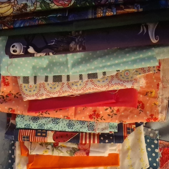Colorful Fabric Scrap Bundle - Picture 3 of 5